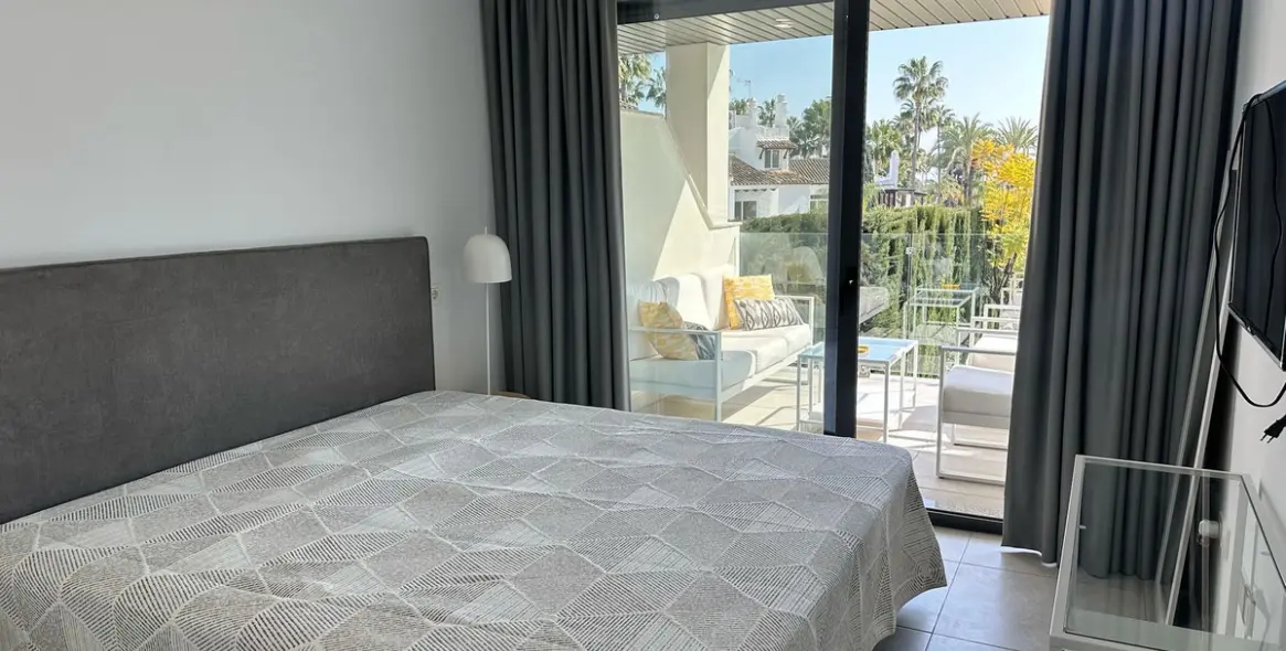 Long-term rent of middle floor apartment in Cancelada 7