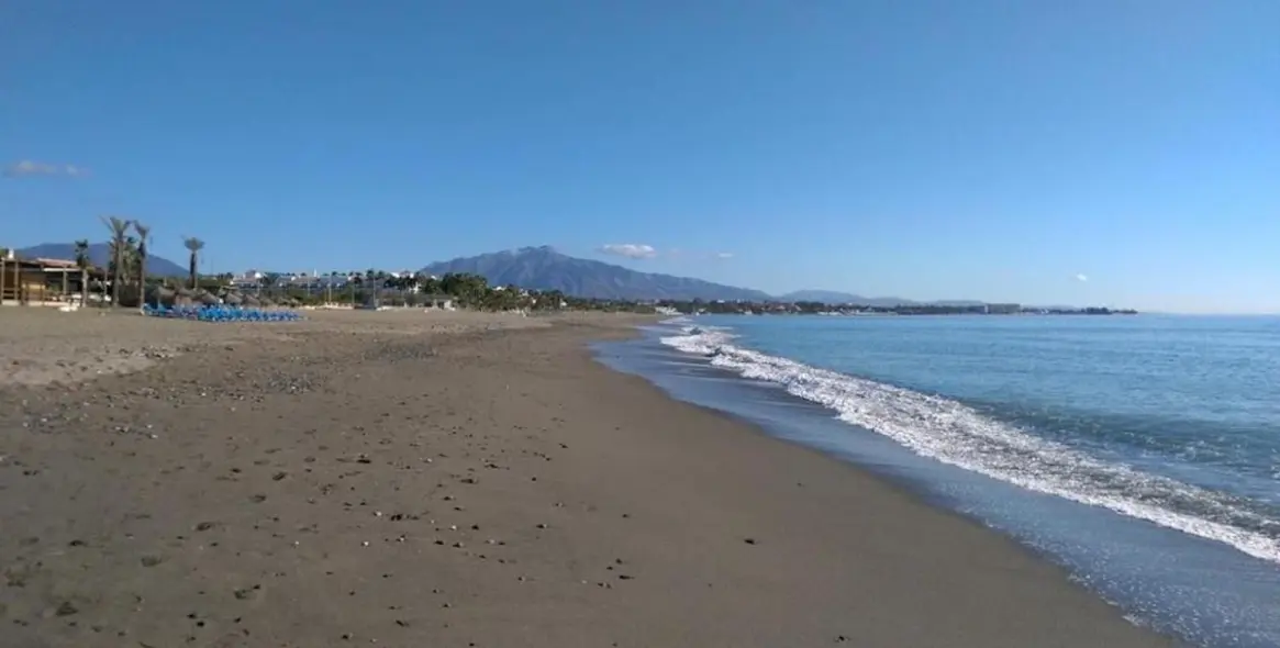 Long-term rent of middle floor apartment in Cancelada 17