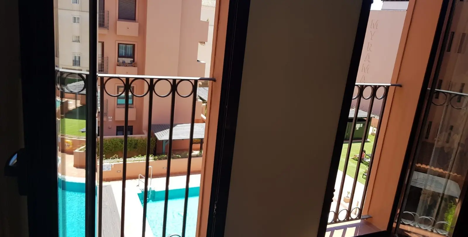 Sale of penthouse in Benalmadena 27