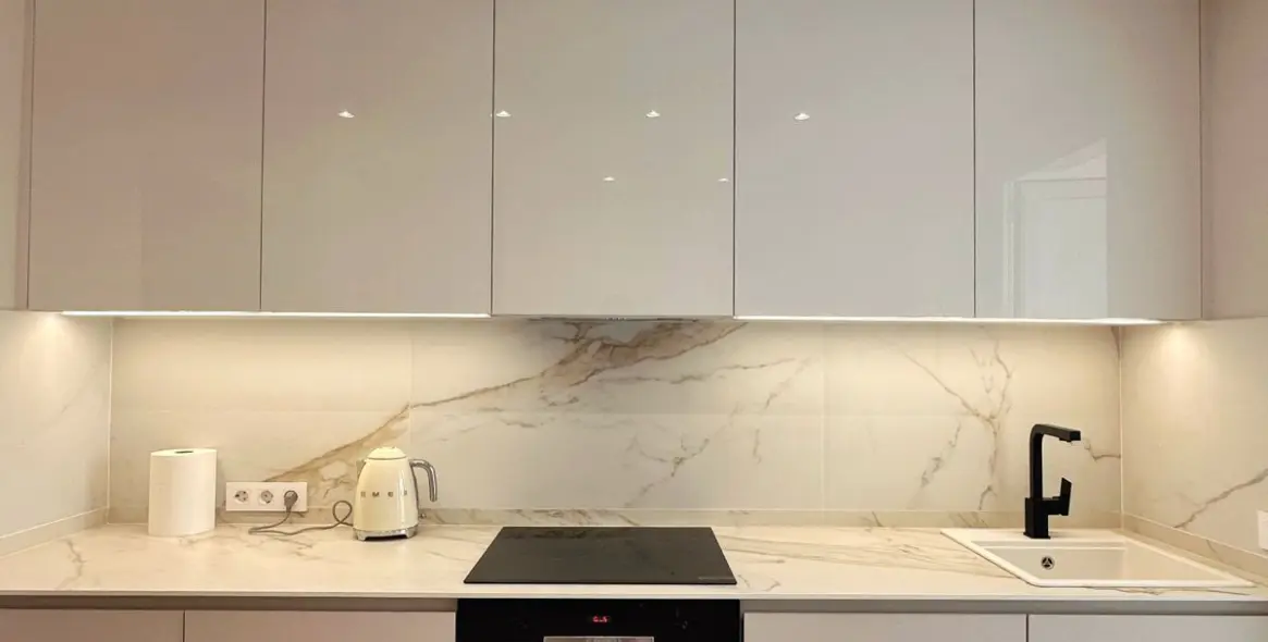 Долгосрочная аренда апартаментов на среднем этаже в Selwo 3