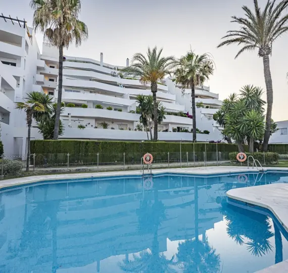 Long-term rent of ground floor apartment in Nueva Andalucía