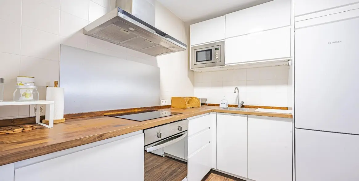 Long-term rent of ground floor apartment in Nueva Andalucía 9