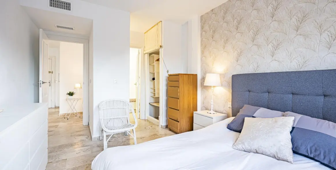 Long-term rent of ground floor apartment in Nueva Andalucía 11