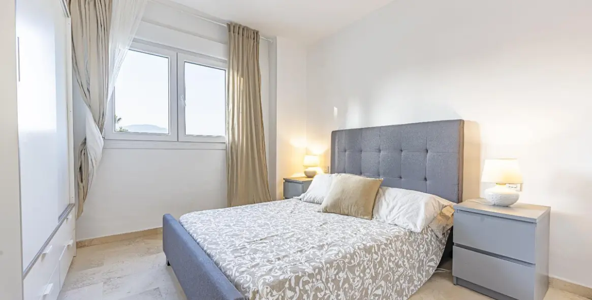 Long-term rent of ground floor apartment in Nueva Andalucía 15