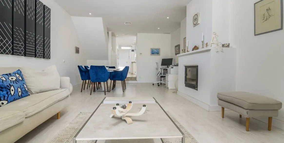 Long-term rent of townhouse in Nueva Andalucía 6