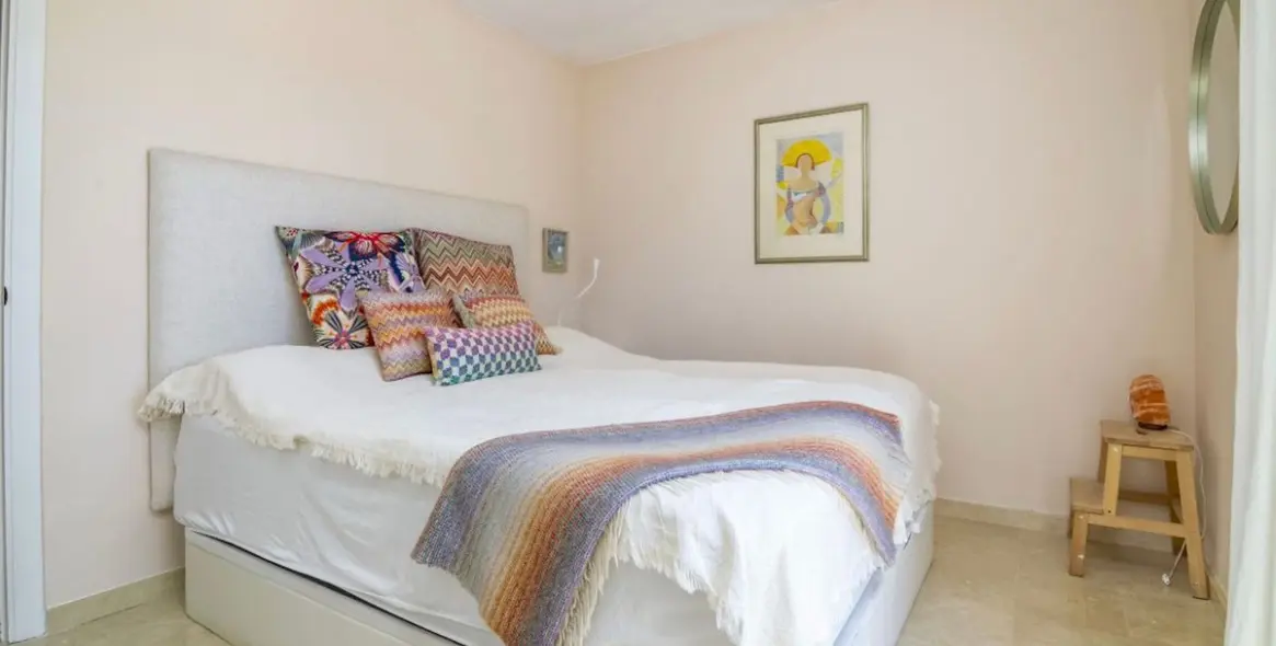 Long-term rent of townhouse in Nueva Andalucía 12