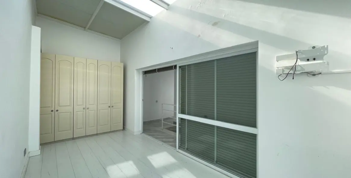 Long-term rent of townhouse in Estepona 16