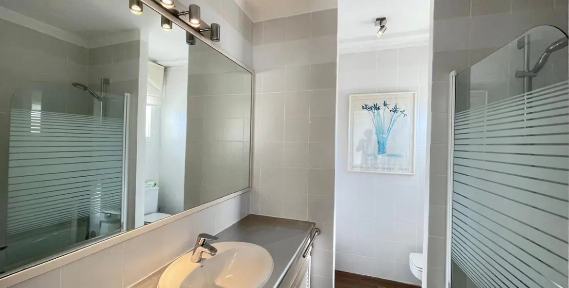 Long-term rent of townhouse in Estepona 20