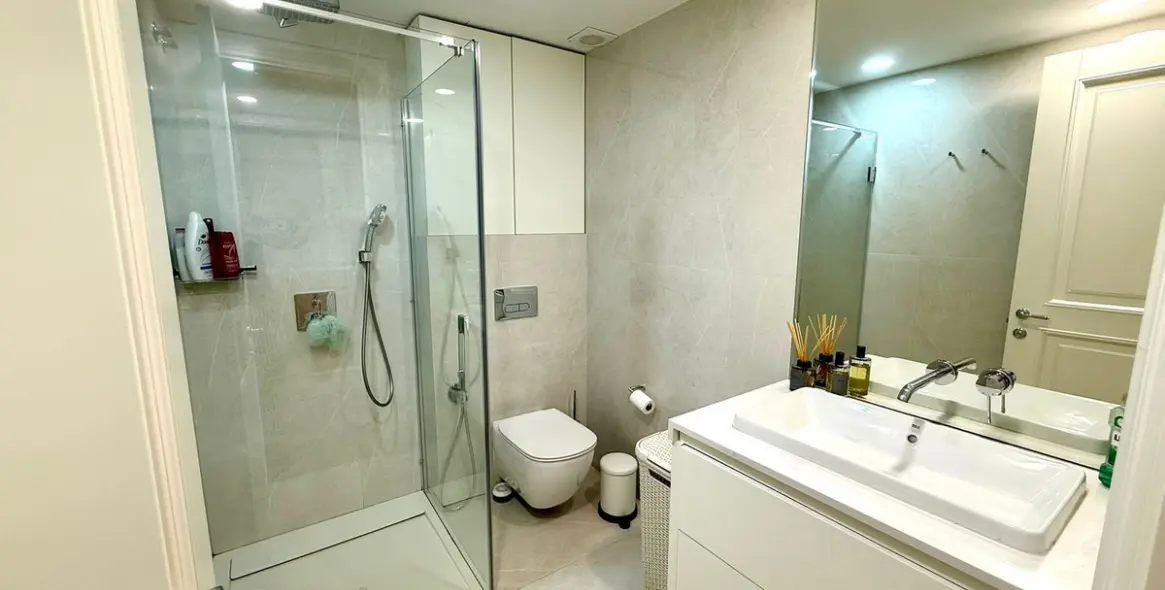 Long-term rent of ground floor apartment in Estepona 10