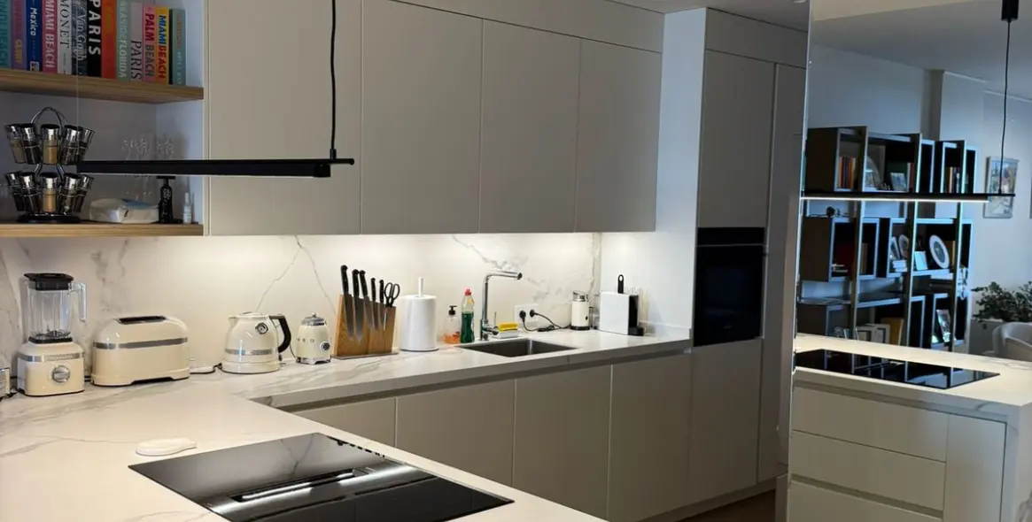 Долгосрочная аренда апартаментов на первом этаже в Estepona 24