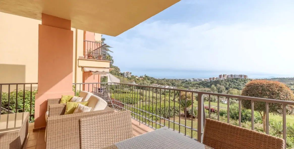 Long-term rent of ground floor apartment in Los Arqueros 1