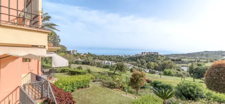 Long-term rent of ground floor apartment in Los Arqueros 1