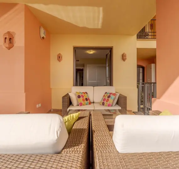 Long-term rent of ground floor apartment in Los Arqueros