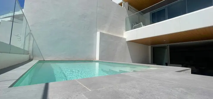 Долгосрочная аренда апартаментов на первом этаже в La Cala de Mijas 0