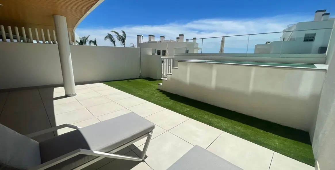 Долгосрочная аренда апартаментов на первом этаже в La Cala de Mijas 13