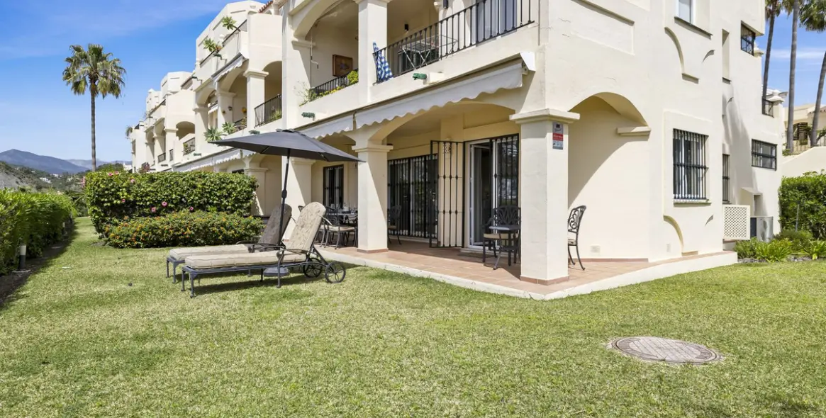 Long-term rent of ground floor apartment in La Quinta 1