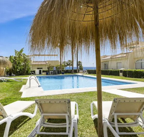 Долгосрочная аренда апартаментов на первом этаже в La Quinta