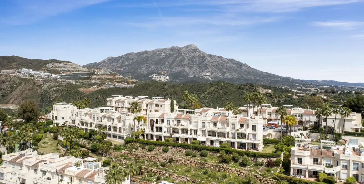 Long-term rent of ground floor apartment in La Quinta 5