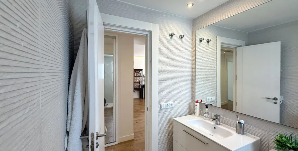 Долгосрочная аренда апартаментов на среднем этаже в La Quinta 16