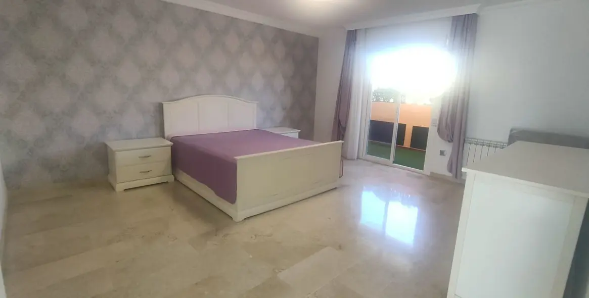 Long-term rent of penthouse duplex in Guadalmina Alta 6