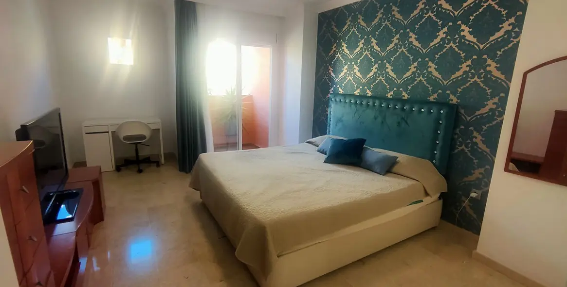 Long-term rent of penthouse duplex in Guadalmina Alta 8