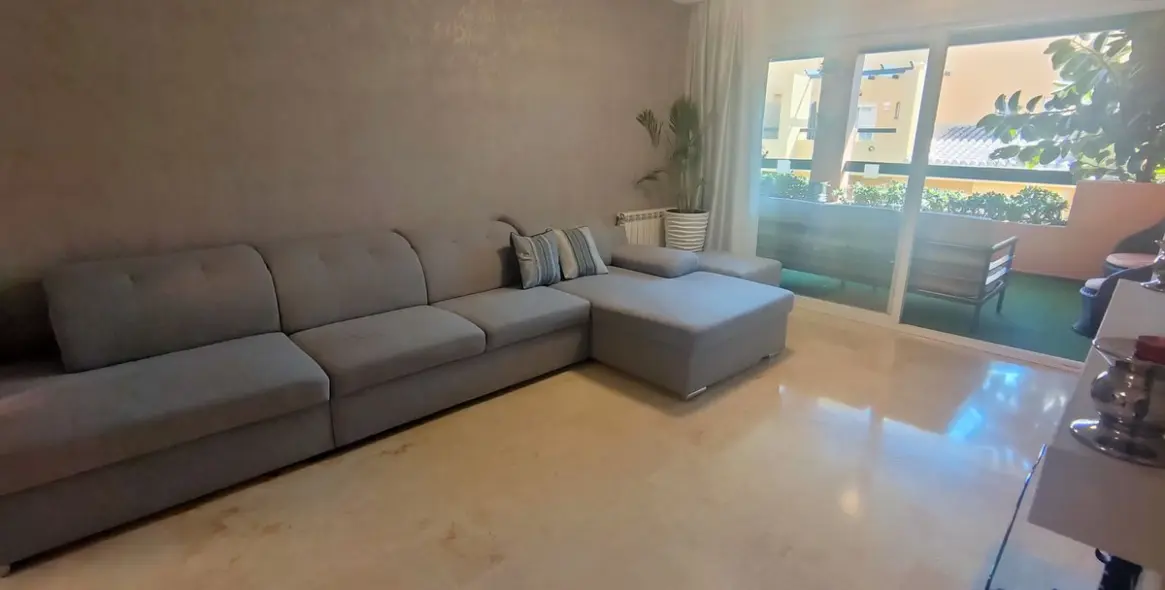 Long-term rent of penthouse duplex in Guadalmina Alta 13