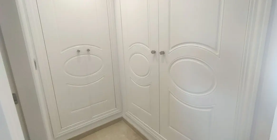 Долгосрочная аренда двухуровневого пентхауса в Guadalmina Alta 33