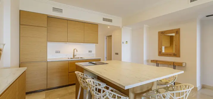 Долгосрочная аренда апартаментов на среднем этаже в Benahavís 1