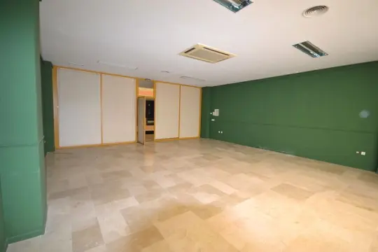 Image 4 thumb