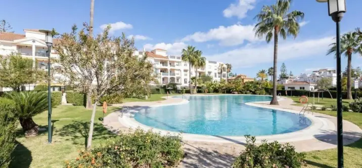 Long-term rent of middle floor apartment in San Pedro de Alcántara 0