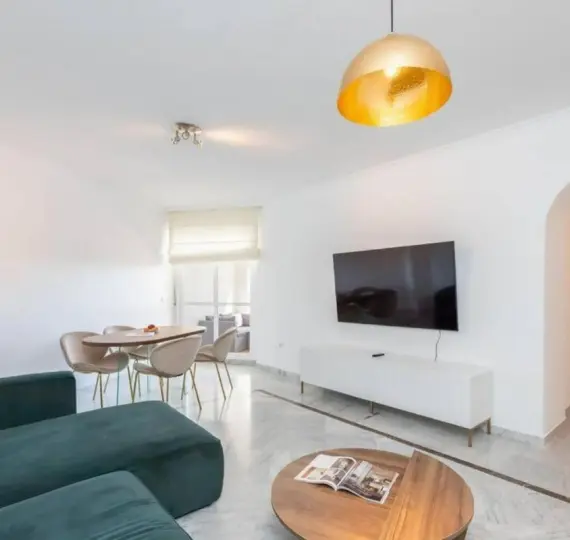 Long-term rent of middle floor apartment in San Pedro de Alcántara