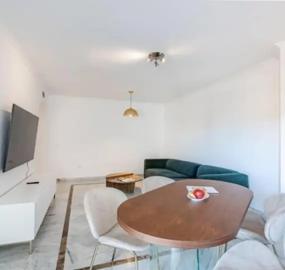 Long-term rent of middle floor apartment in San Pedro de Alcántara