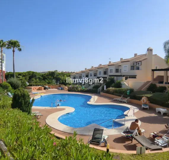 Short-term rent of townhouse in Calahonda