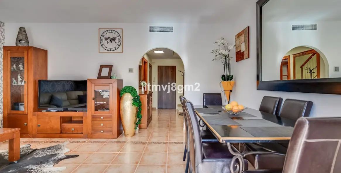 Short-term rent of townhouse in Calahonda 5