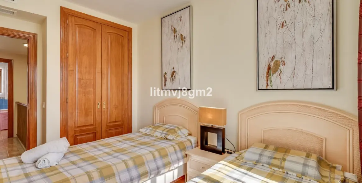 Краткосрочная аренда таунхауса в Calahonda 27