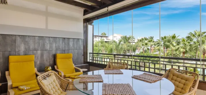 Long-term rent of penthouse in Estepona 3