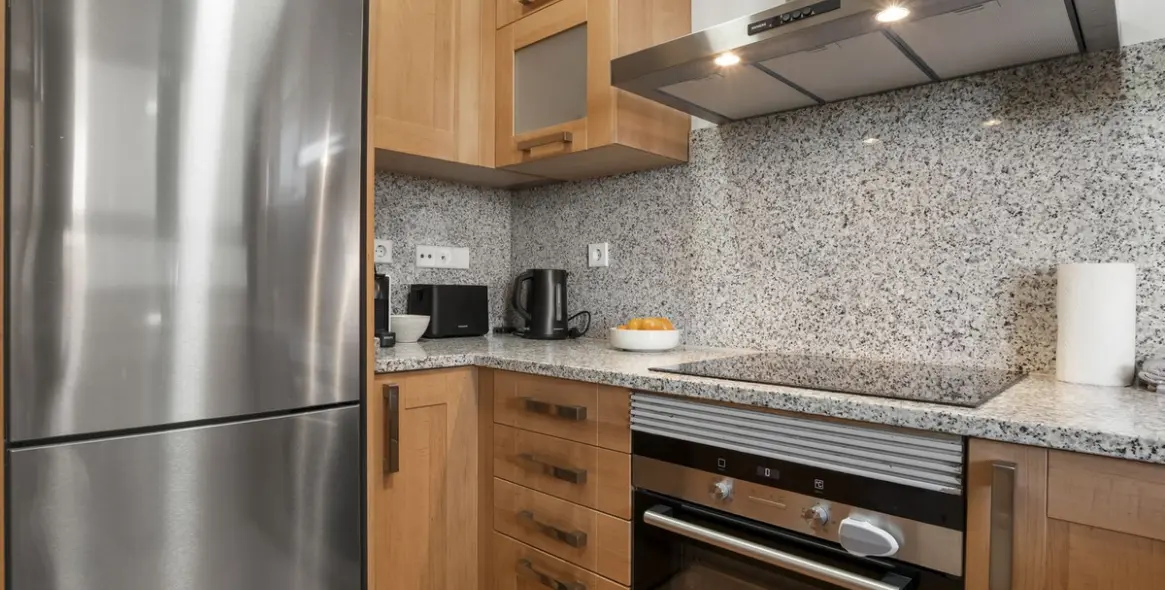 Долгосрочная аренда апартаментов на среднем этаже в Estepona 15