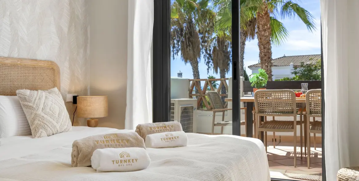 Долгосрочная аренда апартаментов на среднем этаже в Estepona 20