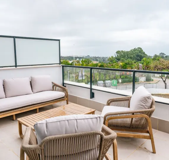 Long-term rent of penthouse in Selwo