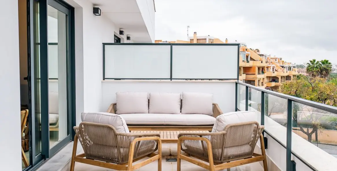 Long-term rent of penthouse in Selwo 4