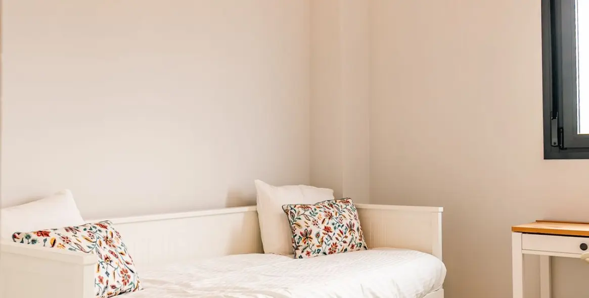 Long-term rent of penthouse in Selwo 13