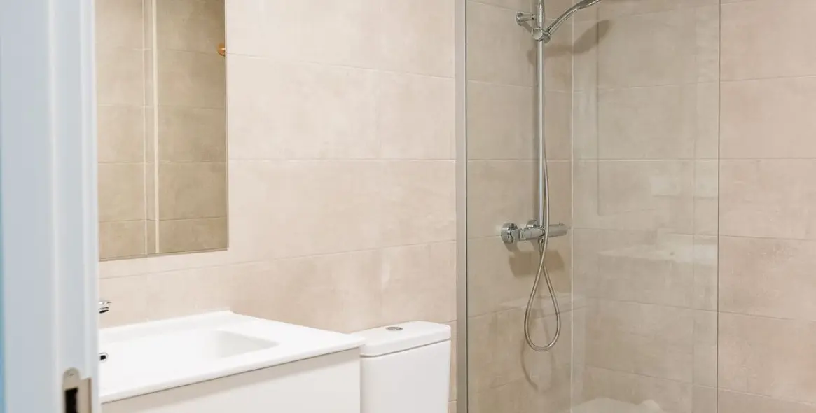 Long-term rent of penthouse in Selwo 14