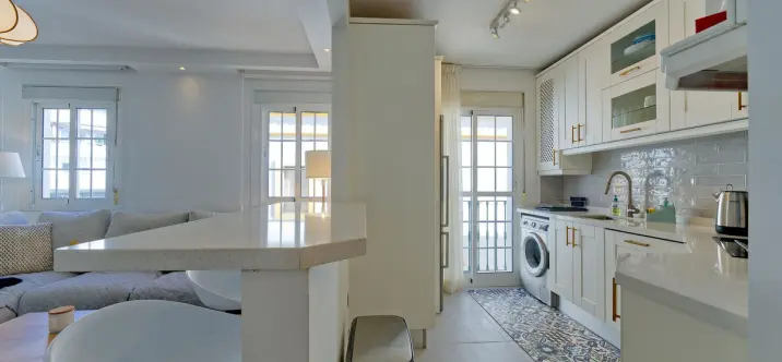 Long-term rent of penthouse in Marbella 2