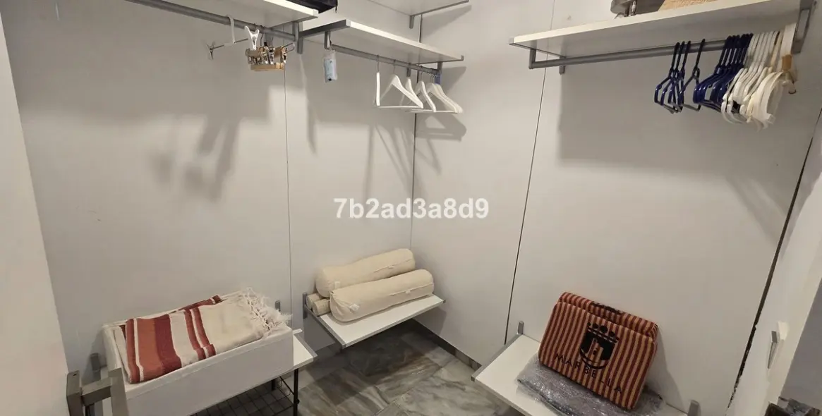 Long-term rent of townhouse in New Golden Mile 14