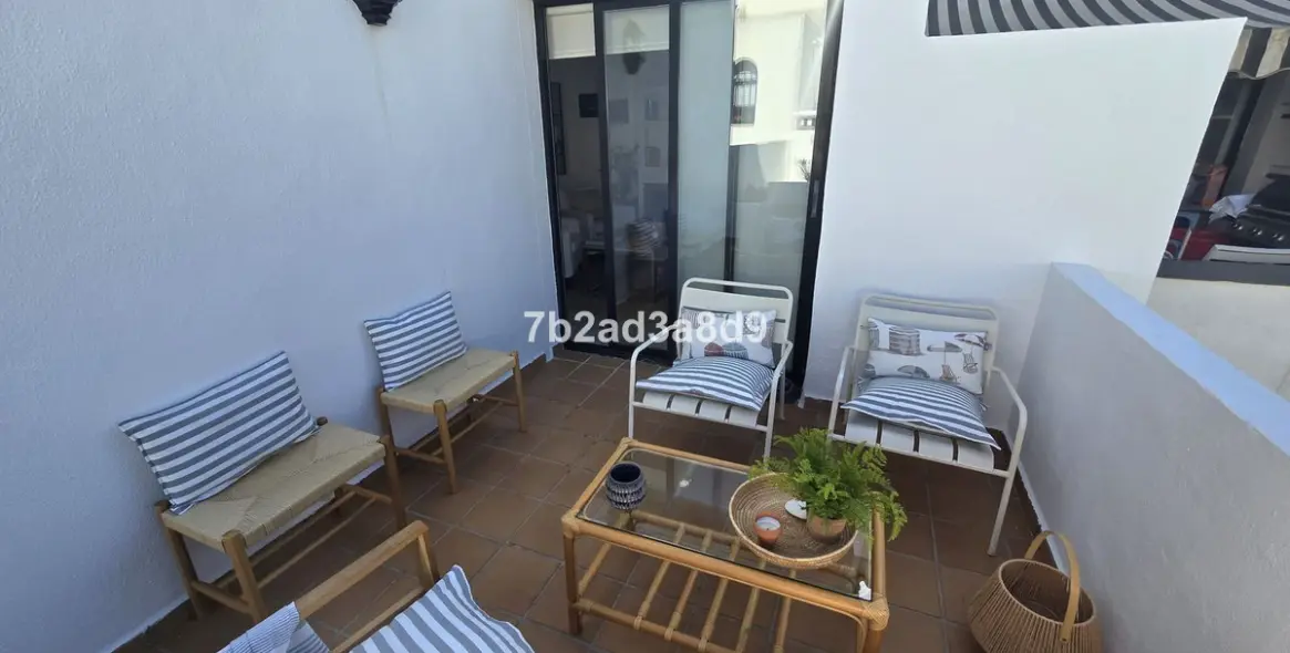 Long-term rent of townhouse in New Golden Mile 15