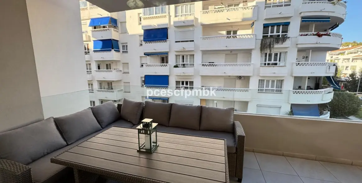 Долгосрочная аренда апартаментов на среднем этаже в La Campana 2