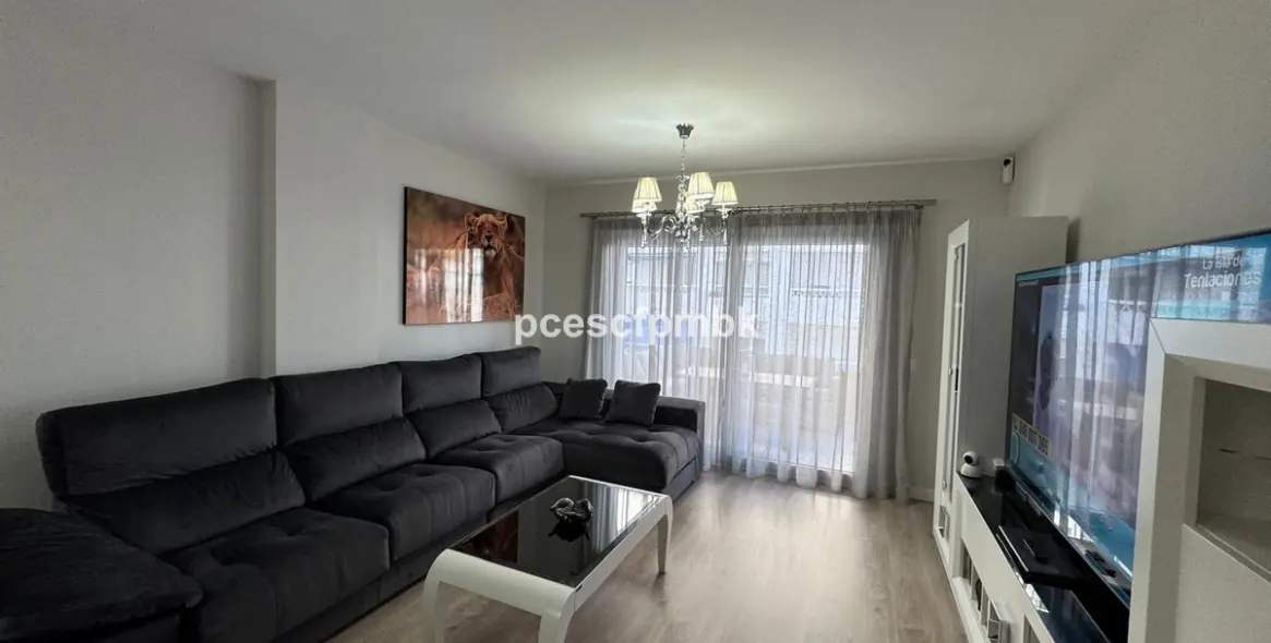 Долгосрочная аренда апартаментов на среднем этаже в La Campana 4