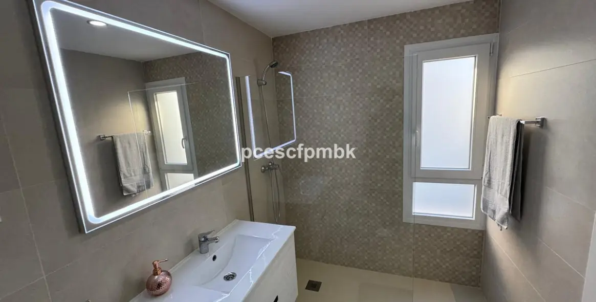 Долгосрочная аренда апартаментов на среднем этаже в La Campana 8