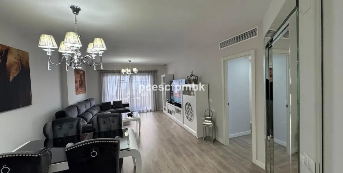 Долгосрочная аренда апартаментов на среднем этаже в La Campana 9