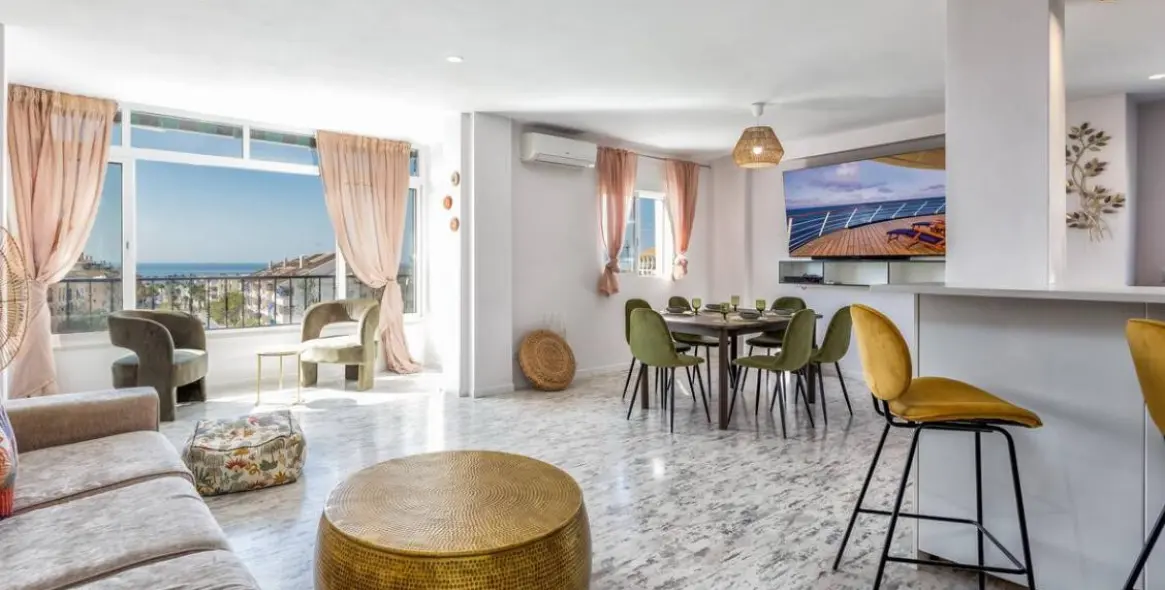 Alquiler a largo plazo de apartamento en planta media en San Pedro de Alcántara 1